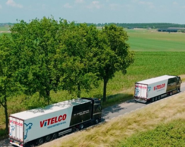 More than a kilometer of 'PALI Group' trucks